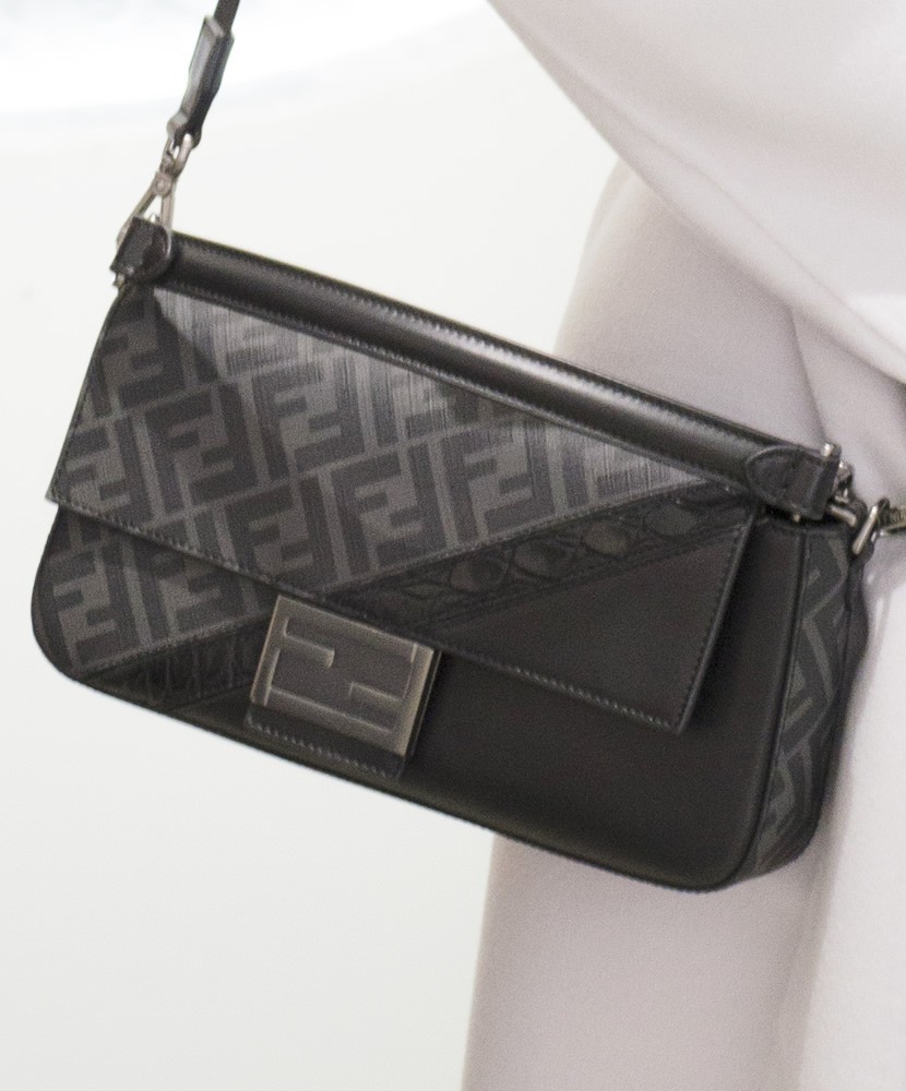 Fendi borsa a tracolla Zucca in tela cerata e pelle di vitello