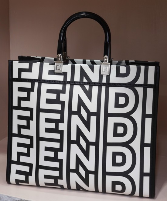 Fendi x Marc Jacobs Tote bag Sunshine in Pelle