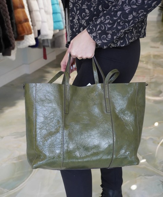 Gianni Chiarini Borsa modello Superlight verde oliva