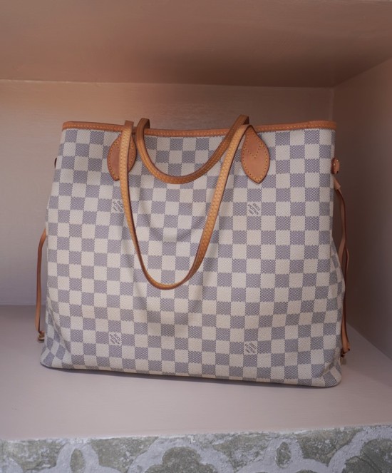 Louis Vuitton Neverfull, Preloved shop mariannaboutique.it