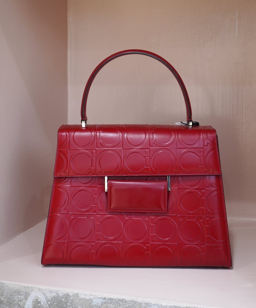 Salvatore Ferragamo Gancini