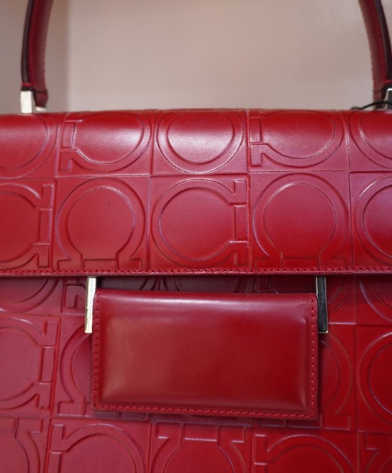 Salvatore Ferragamo Gancini