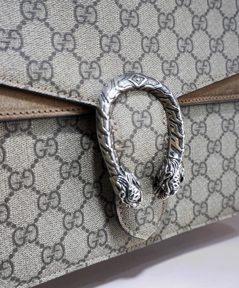 Borsa Gucci Dionysus Media in Tela GG Supreme e Suede