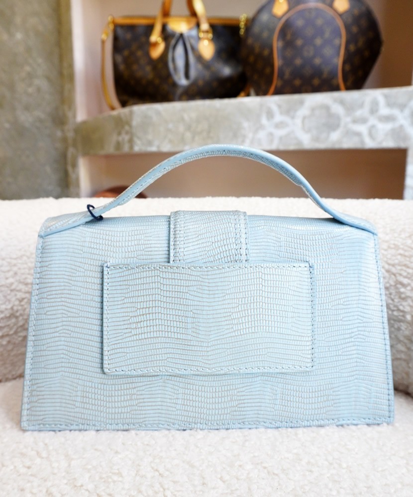 Jacquemus Borsa a mano Le Grand Bambino in Pelle azzurra